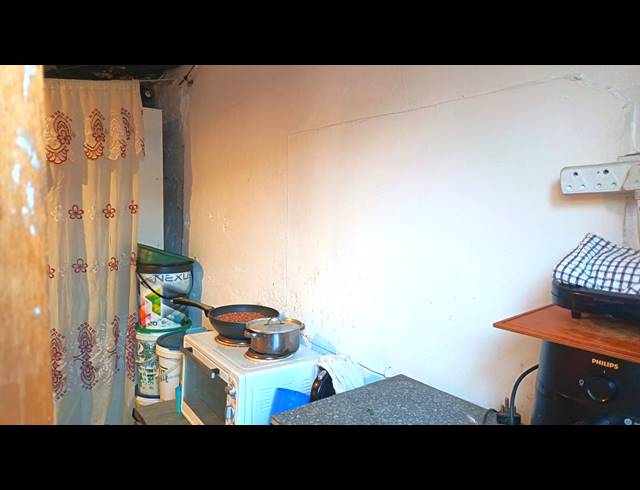 2 BEDROOM HOUSE FOR SALE IN ASANDA